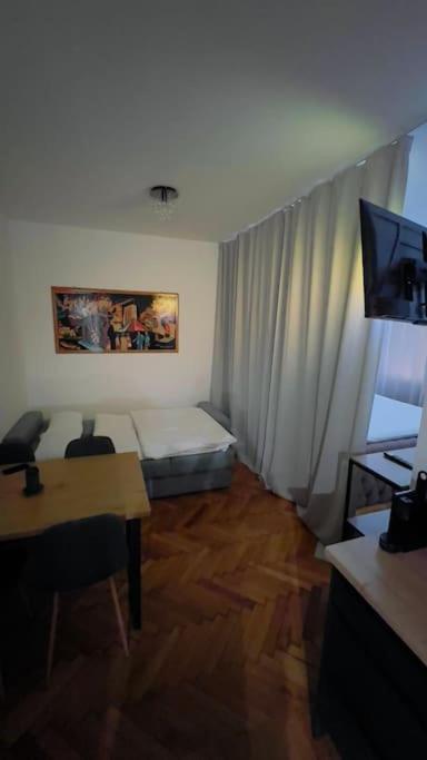 Ii Centrum Apartment Prag